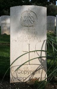 Minturno War Cemetery - Butler, Oswald William