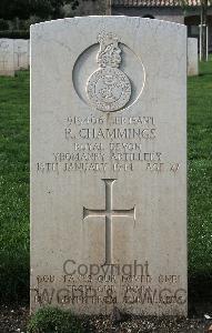Minturno War Cemetery - Chammings, Reginald