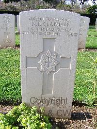 Minturno War Cemetery - Clapham, Norman Richard