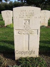 Minturno War Cemetery - Clarke, Robert Alfred Henry