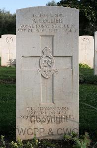 Minturno War Cemetery - Collier, Arthur