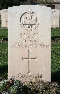 Minturno War Cemetery - Collis, Walter George