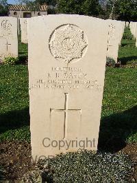 Minturno War Cemetery - Davey, John Brett