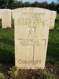 Minturno War Cemetery - Davies, Iorwerth