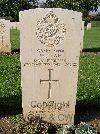 Minturno War Cemetery - Dean, Walter