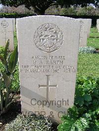 Minturno War Cemetery - Earth, Percy Arthur