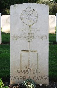 Minturno War Cemetery - Eden, William