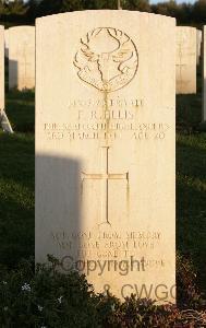 Minturno War Cemetery - Ellis, Frank Robert