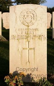 Minturno War Cemetery - Elsey, Frederick