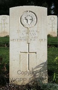 Minturno War Cemetery - Evans, Arthur