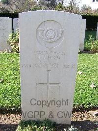 Minturno War Cemetery - Fogg, Joseph Joshua