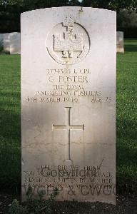 Minturno War Cemetery - Foster, George