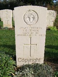 Minturno War Cemetery - George, Albert Reginald