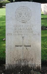 Minturno War Cemetery - Glacken, Daniel