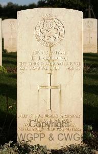 Minturno War Cemetery - Golding, Ernest John