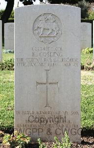 Minturno War Cemetery - Gosling, Robert