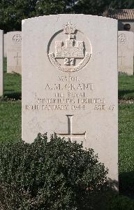 Minturno War Cemetery - Grant, Albert Martin