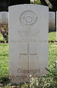 Minturno War Cemetery - Grant, Cyril