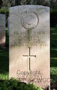 Minturno War Cemetery - Gregory, Donald