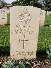 Minturno War Cemetery - Griffin, William Henry