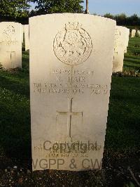 Minturno War Cemetery - Hair, Robert
