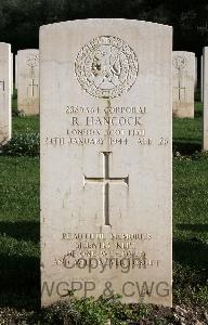 Minturno War Cemetery - Hancock, Rowland