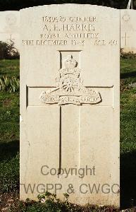 Minturno War Cemetery - Harris, Albert Edward