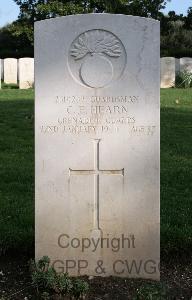 Minturno War Cemetery - Hearn, Charles Edmund