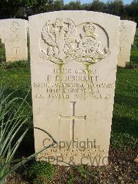 Minturno War Cemetery - Herriott, Philip Desmond