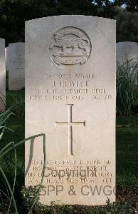 Minturno War Cemetery - Hewitt, Jack