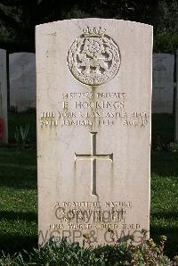 Minturno War Cemetery - Hockings, Edward