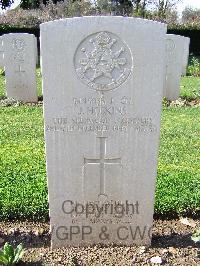 Minturno War Cemetery - Hoskins, Jack