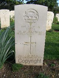 Minturno War Cemetery - Hull, John