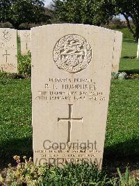 Minturno War Cemetery - Humphrey, Richard Frank