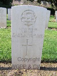 Minturno War Cemetery - Hussey, Arnold