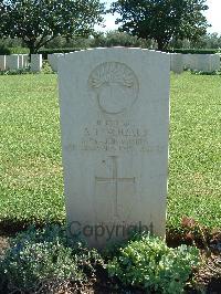 Minturno War Cemetery - Inchbald, Anthony Albert