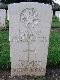 Minturno War Cemetery - Jenkins, Gwilym John