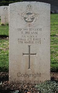 Minturno War Cemetery - Pilson, Robert