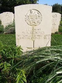 Minturno War Cemetery - Richings, Desmond Arthur