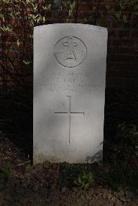 Perth Cemetery (China Wall) - Bates, Thomas