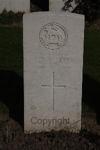 Perth Cemetery (China Wall) - Benson, H G