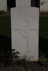 Perth Cemetery (China Wall) - Blower, D H