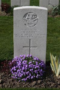 Perth Cemetery (China Wall) - Booth, H