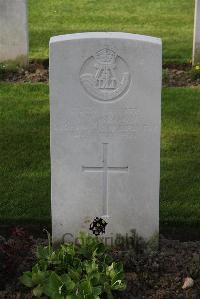 Perth Cemetery (China Wall) - Brown, J W