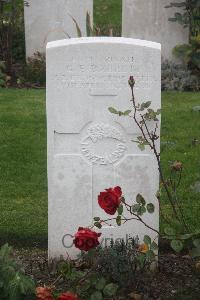 Perth Cemetery (China Wall) - Barrett, George Edward