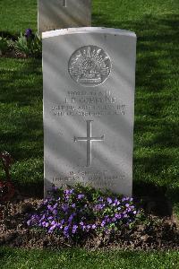 Perth Cemetery (China Wall) - Commons, John Francis