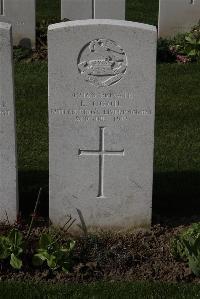 Perth Cemetery (China Wall) - Cooil, E