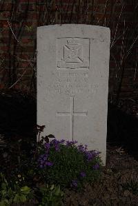 Perth Cemetery (China Wall) - Cox, G H