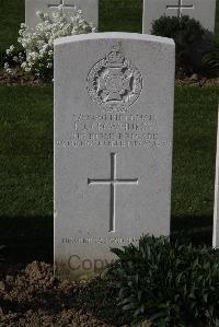 Perth Cemetery (China Wall) - Crowhurst, J J