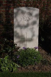 Perth Cemetery (China Wall) - Cusick, J